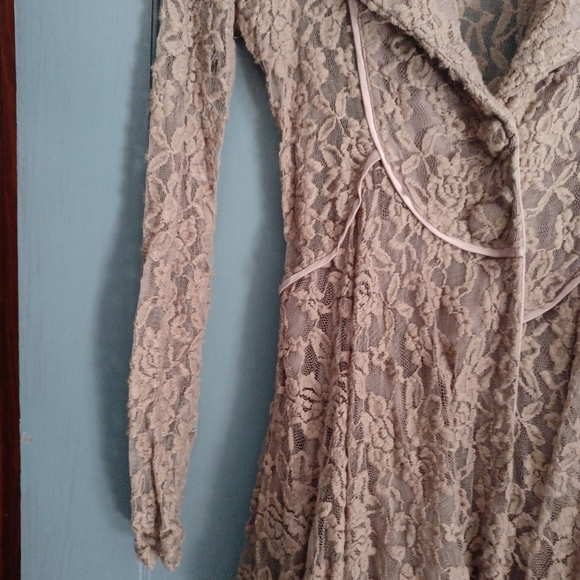 Lace jacket - Picture 3 of 4